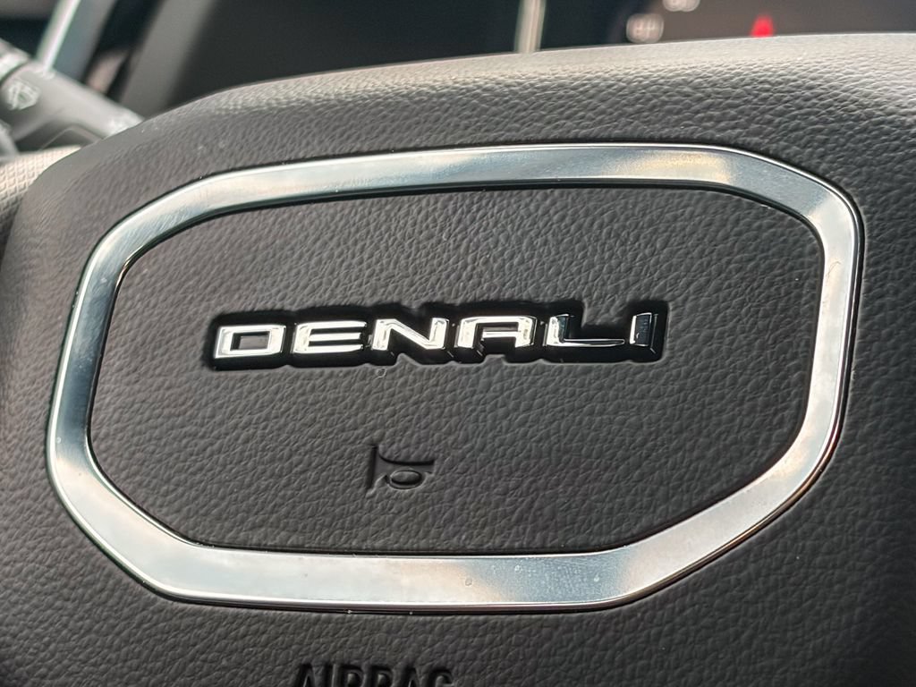Certified 2025 GMC Sierra 1500 Denali w/ Technology Package AWD/4WD image 23