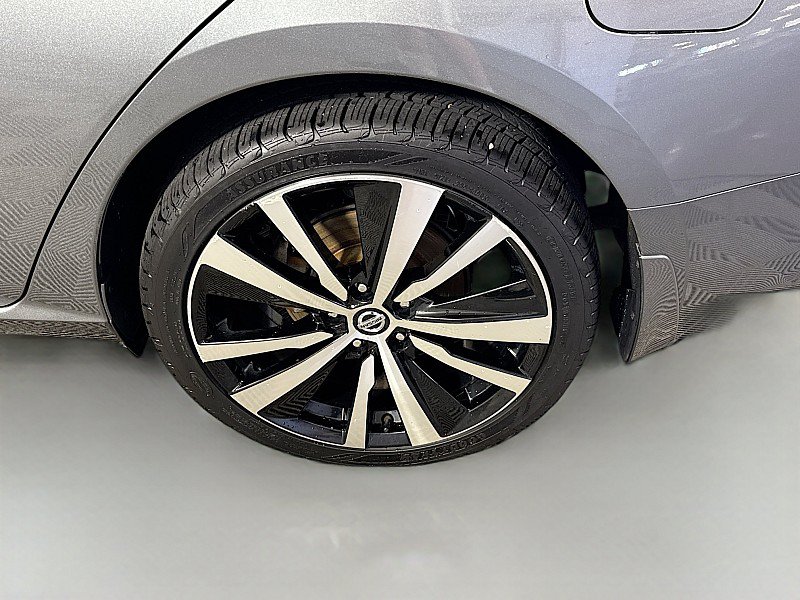 Used 2019 Nissan Altima 2.5 SR w/ SR Premium Package AWD/4WD image 30