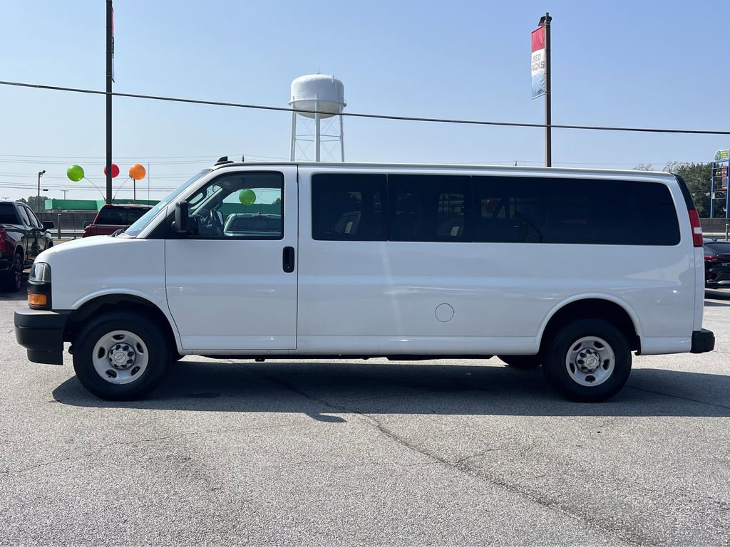 Used 2023 Chevrolet Express 3500 LS image 24