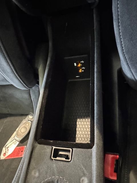 Used 2019 McLaren 720S Performance RWD image 41