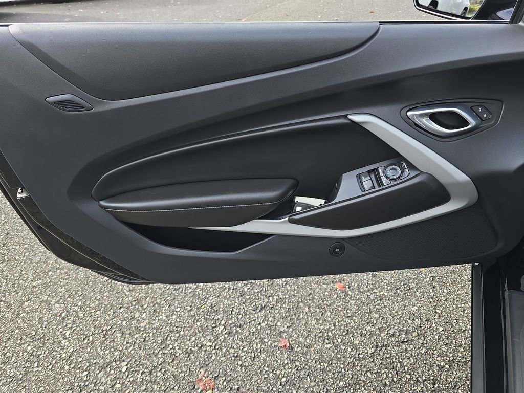 Certified 2023 Chevrolet Camaro SS image 21