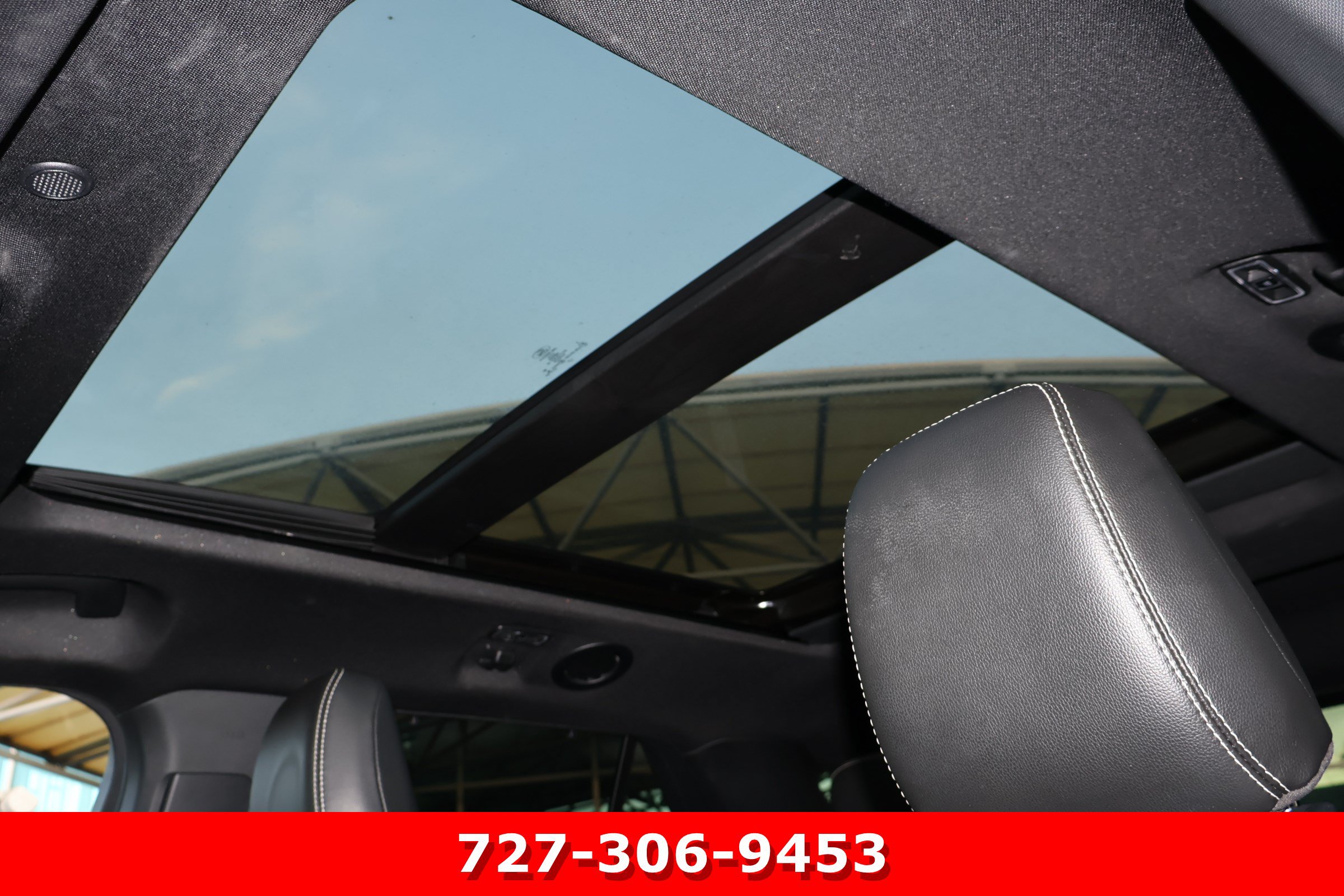 Used 2022 Ford Explorer ST w/ Equipment Group 401A AWD/4WD image 5