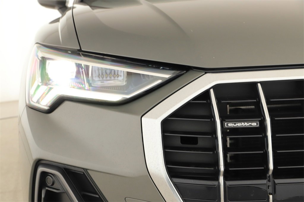 Used 2020 Audi Q3 2.0T Premium Plus w/ Premium Plus Package image 34