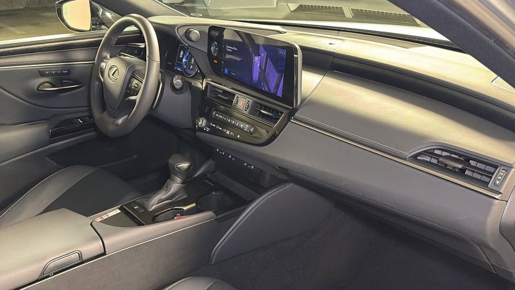 Certified 2023 Lexus ES 350 w/ Premium Package image 12