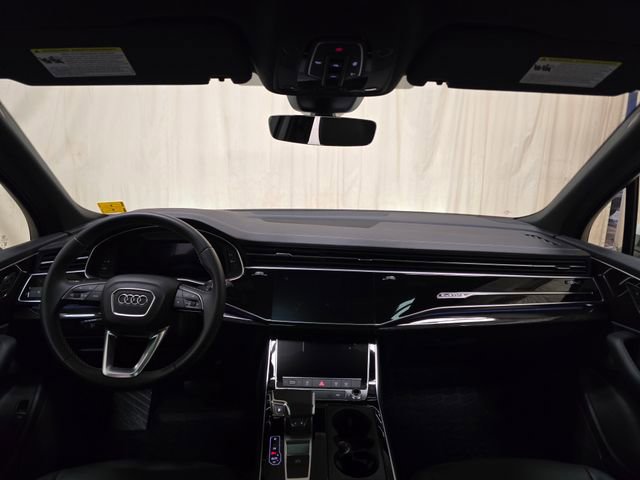 Certified 2025 Audi Q7 3.0T Premium w/ Convenience Package image 33