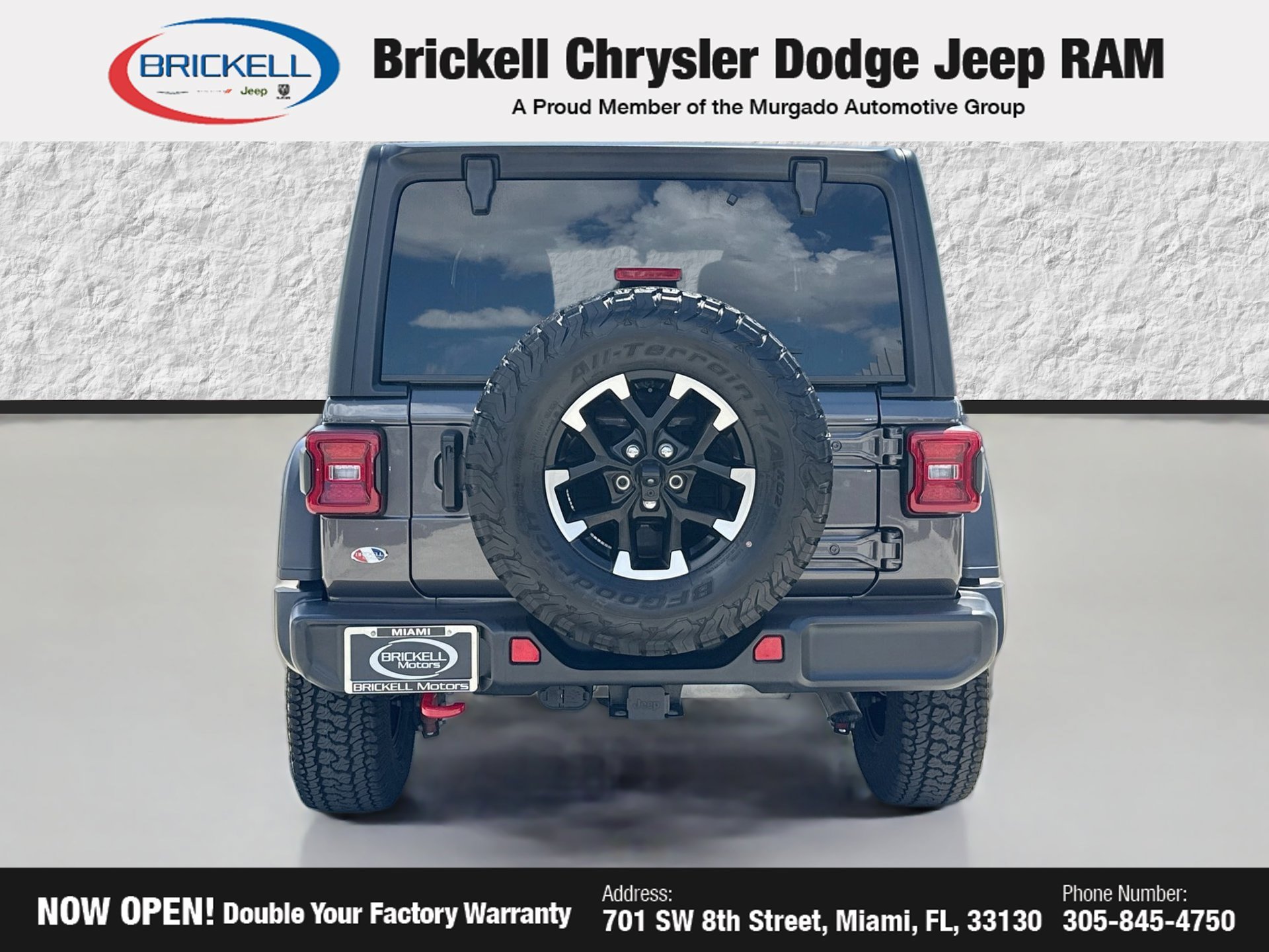 Used 2025 Jeep Wrangler Unlimited Rubicon AWD/4WD image 4