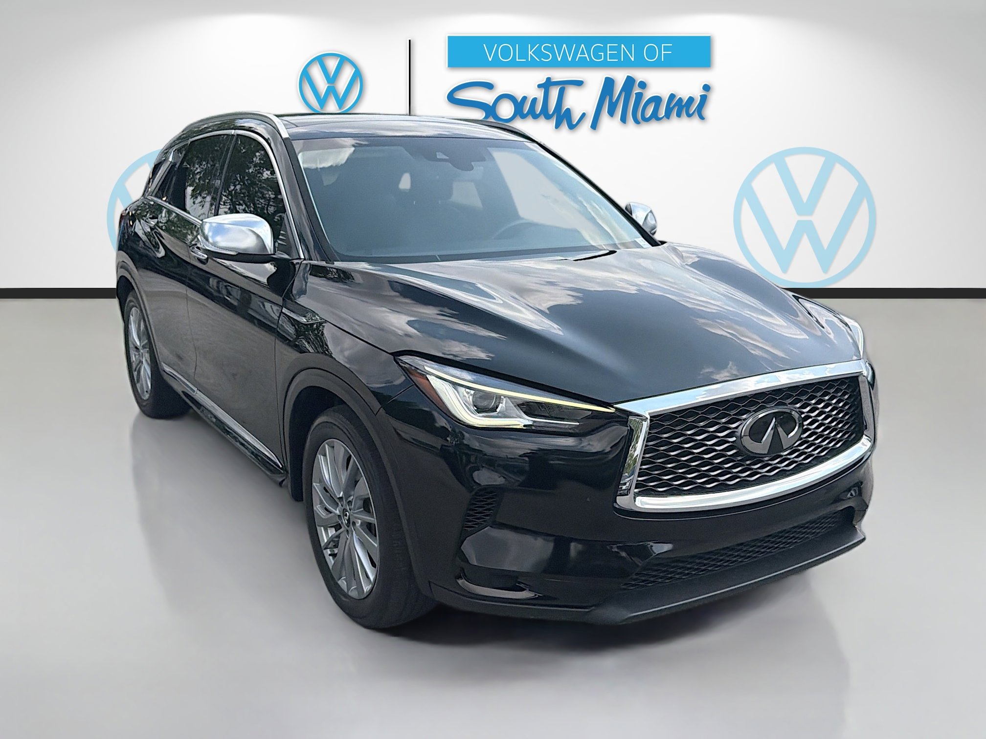 Used 2024 INFINITI QX50 Luxe w/ Accent Package