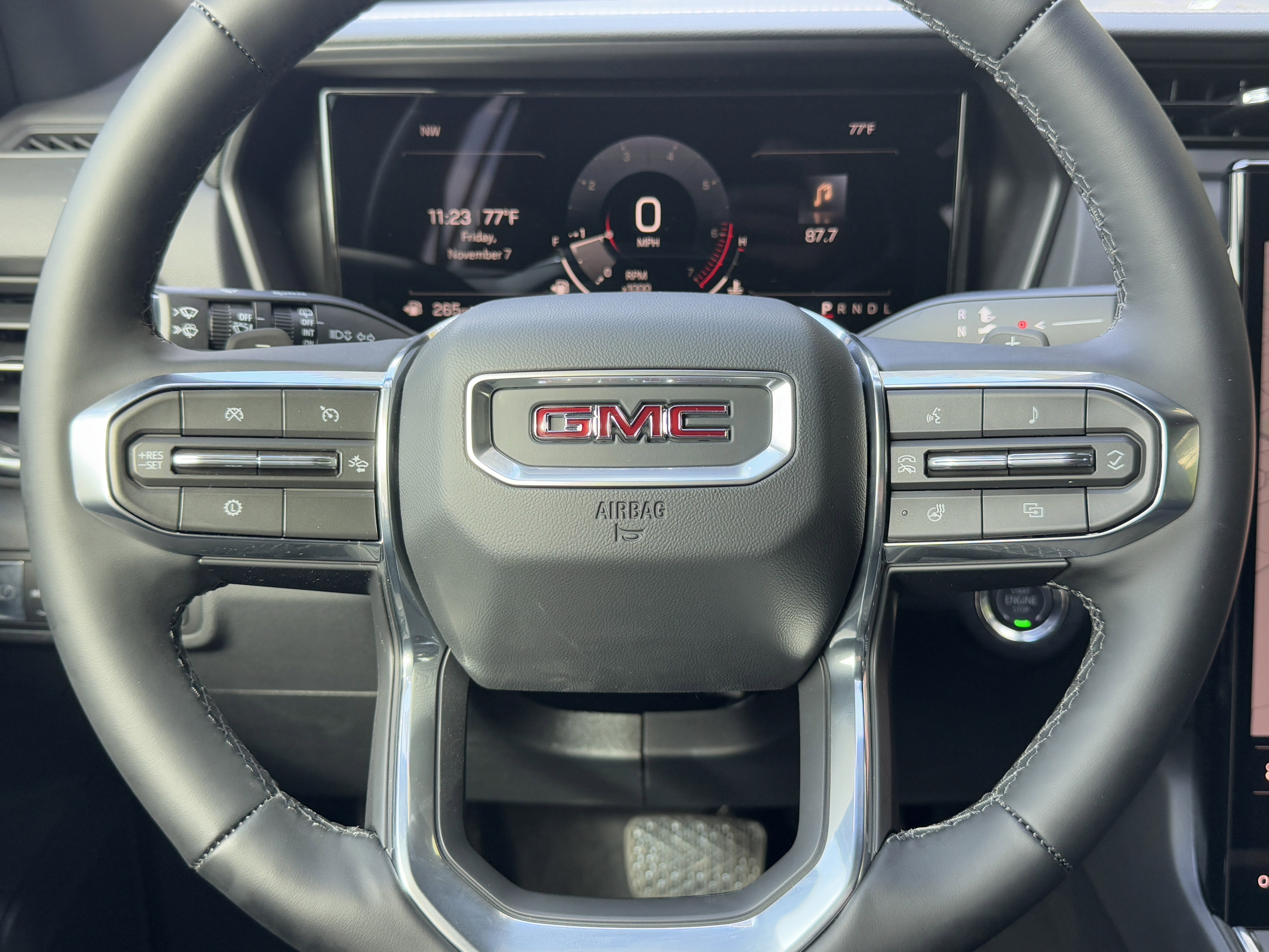 New 2026 GMC Terrain Elevation image 32
