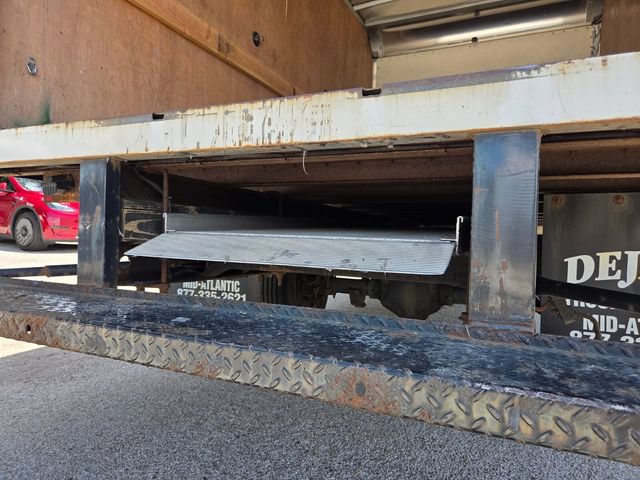 Used 2016 Chevrolet Express 3500 RWD image 11