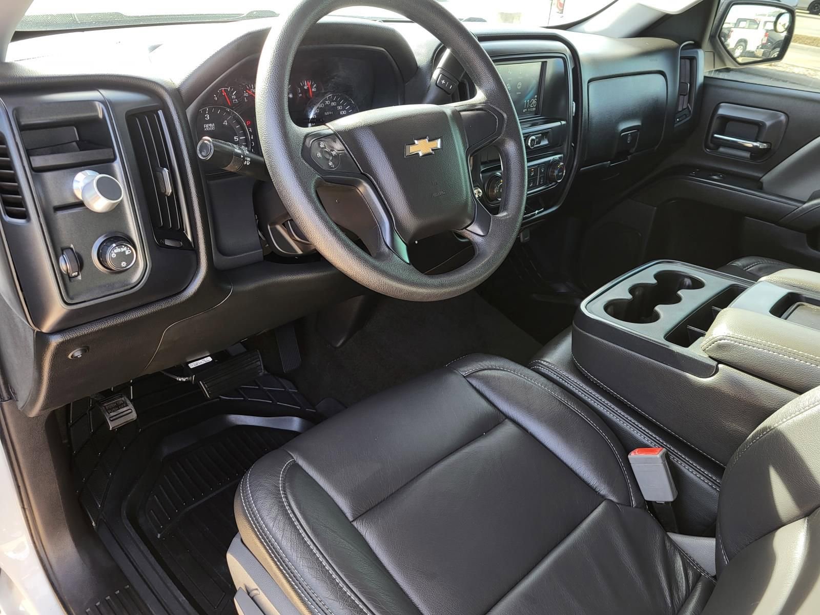 Used 2018 Chevrolet Silverado 1500 Custom w/ Custom Value Package image 22