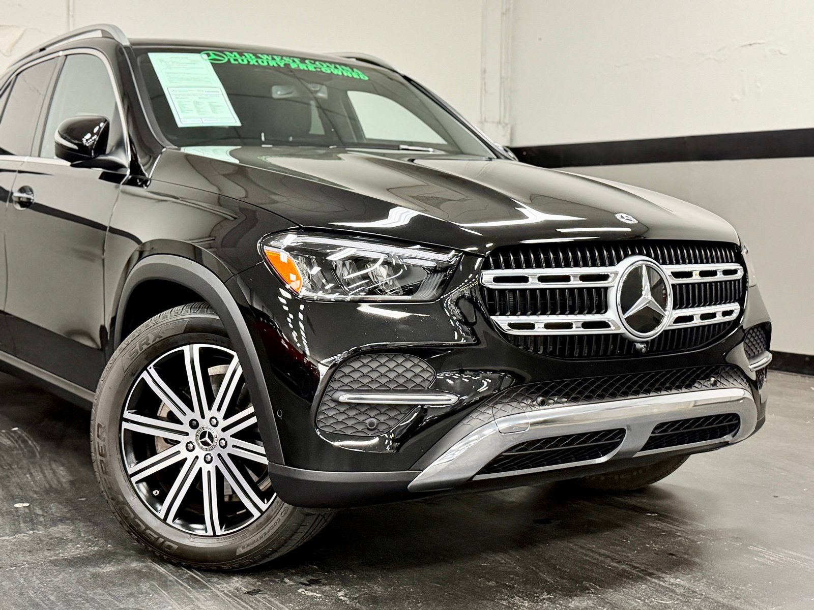 Used 2026 Mercedes-Benz GLE 350 4MATIC image 3