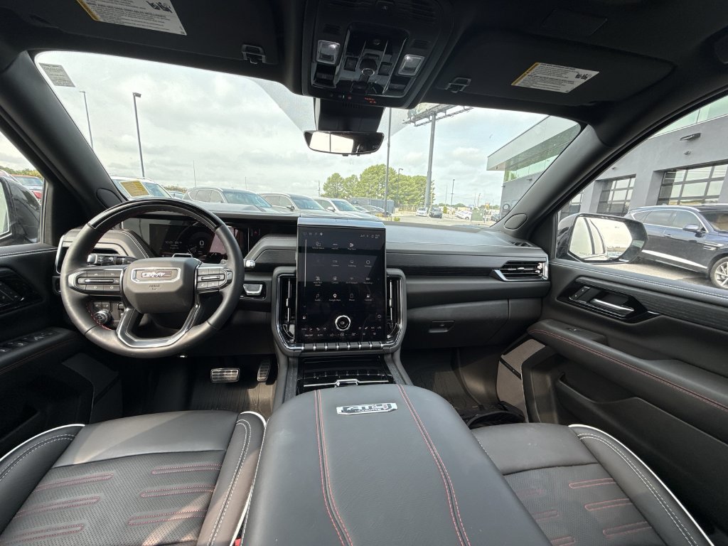Used 2026 GMC Yukon AT4 Ultimate AWD/4WD image 13
