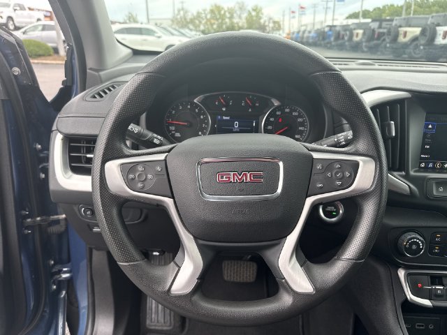 Used 2024 GMC Terrain SLE AWD/4WD image 19