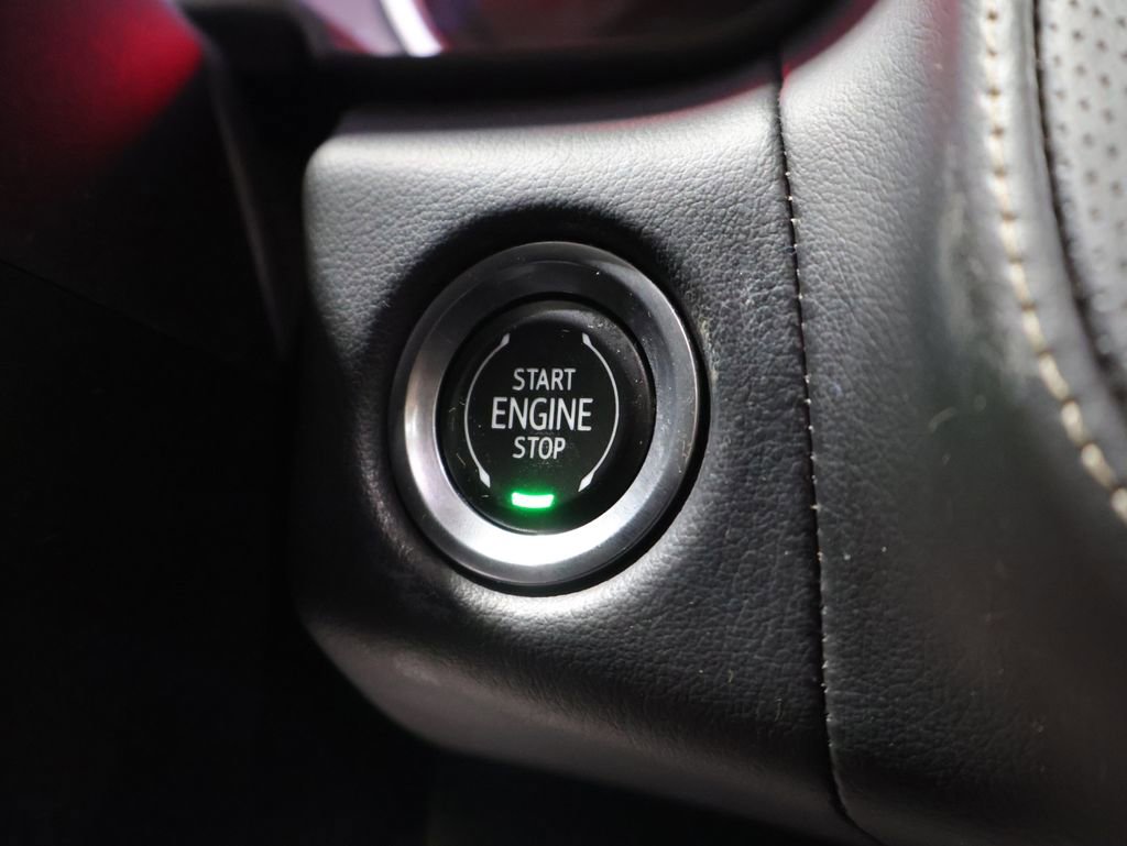 Used 2021 Chevrolet Tahoe Premier w/ Premium Package image 30