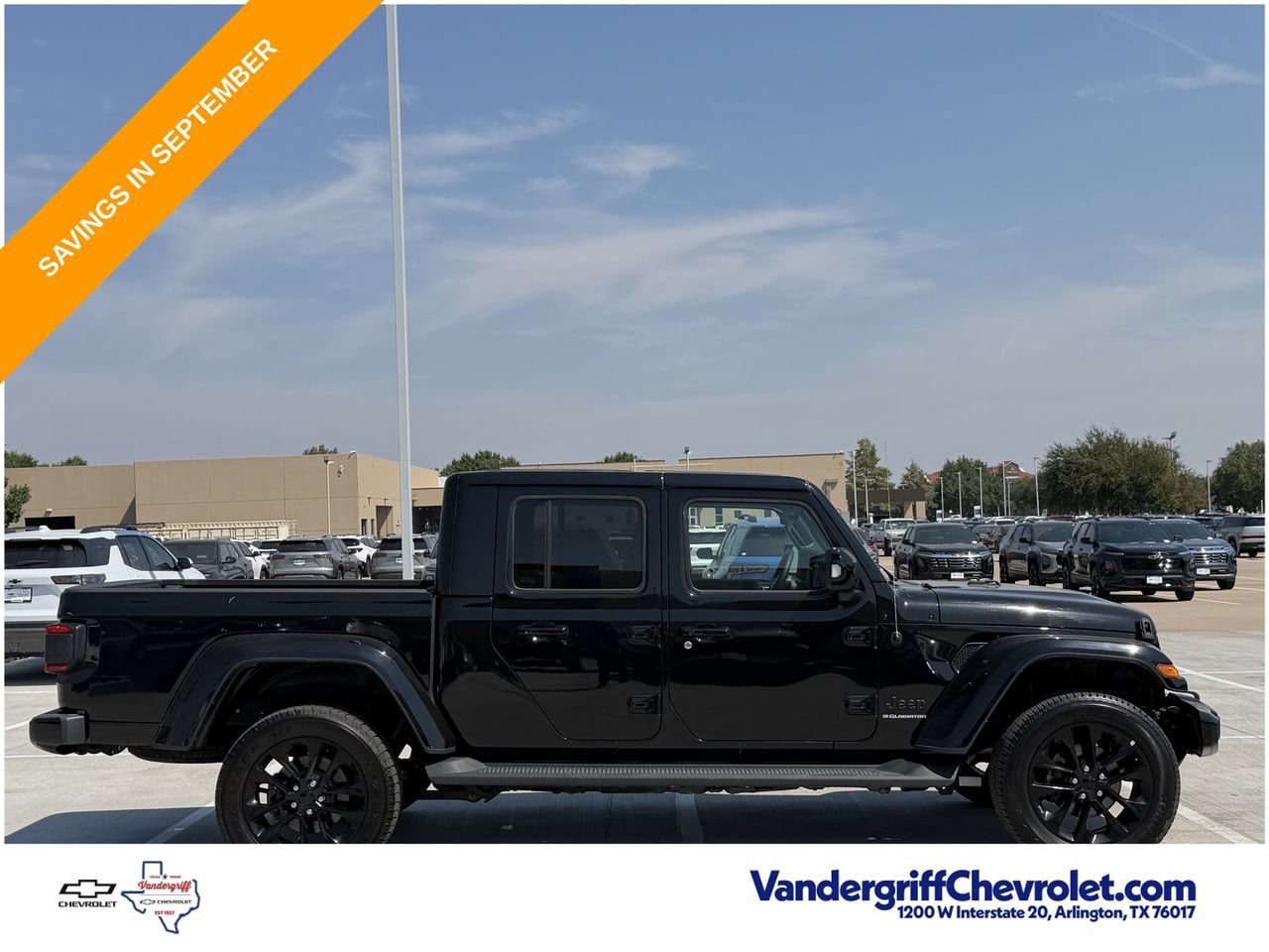 Used 2023 Jeep Gladiator Overland AWD/4WD image 3