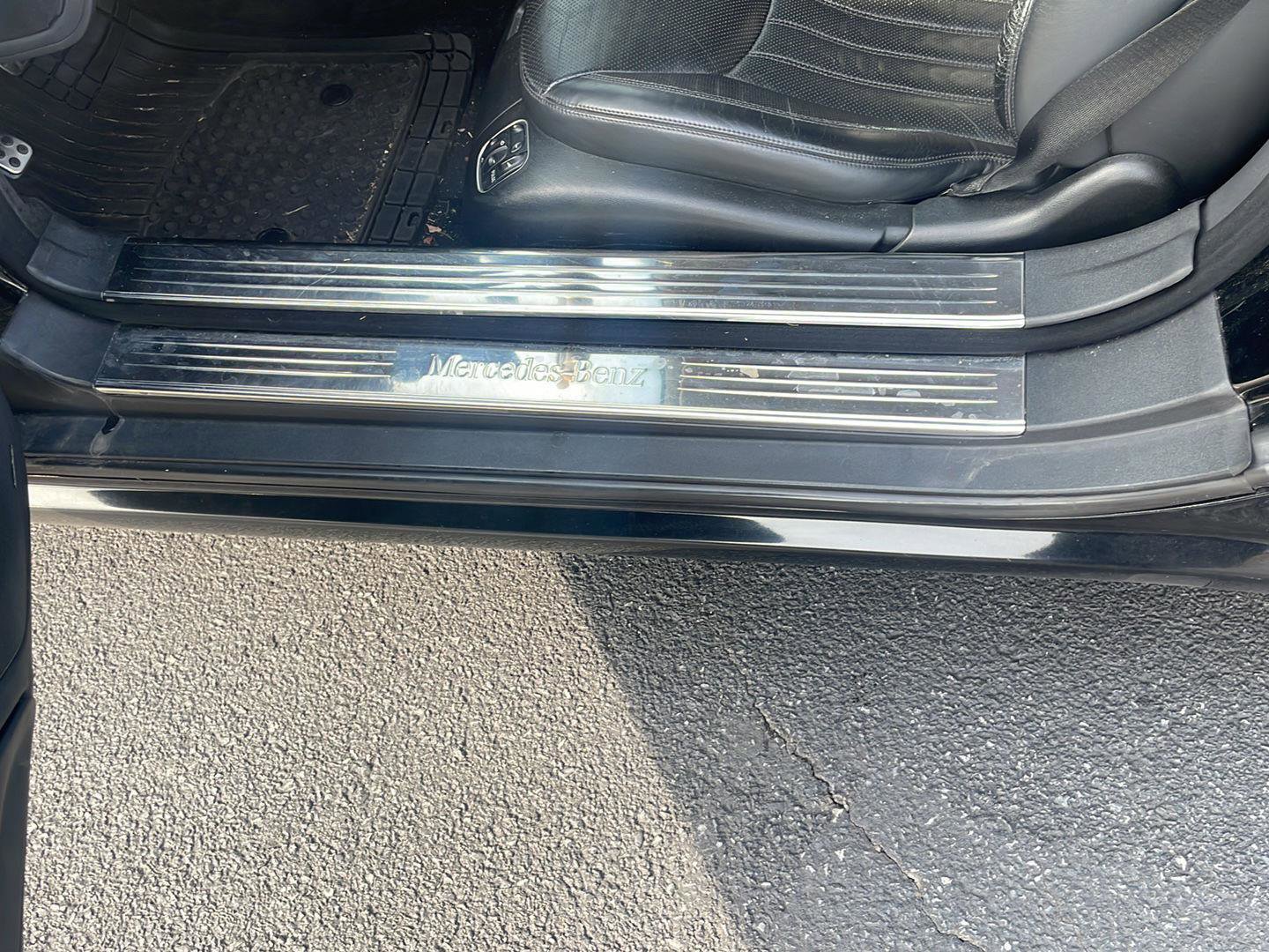 Used 2009 Mercedes-Benz SL 550 image 5