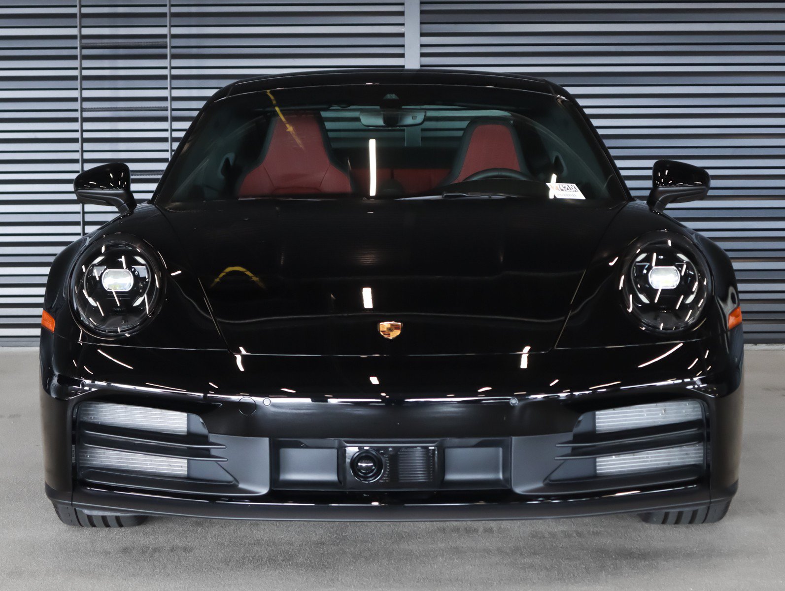 Certified 2025 Porsche 911 Carrera RWD image 8