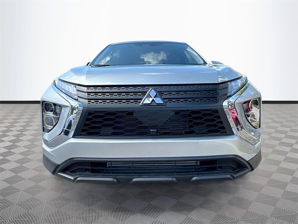 Used 2025 Mitsubishi Eclipse Cross ES image 2