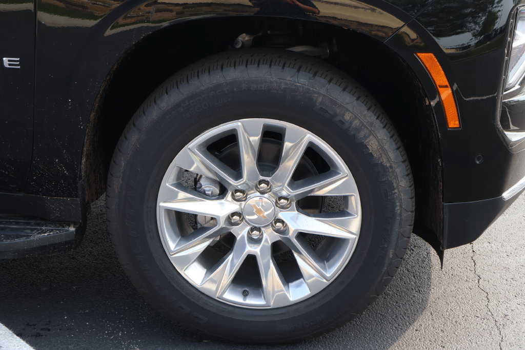 New 2026 Chevrolet Tahoe Premier w/ Sun And Tow Package AWD/4WD image 11