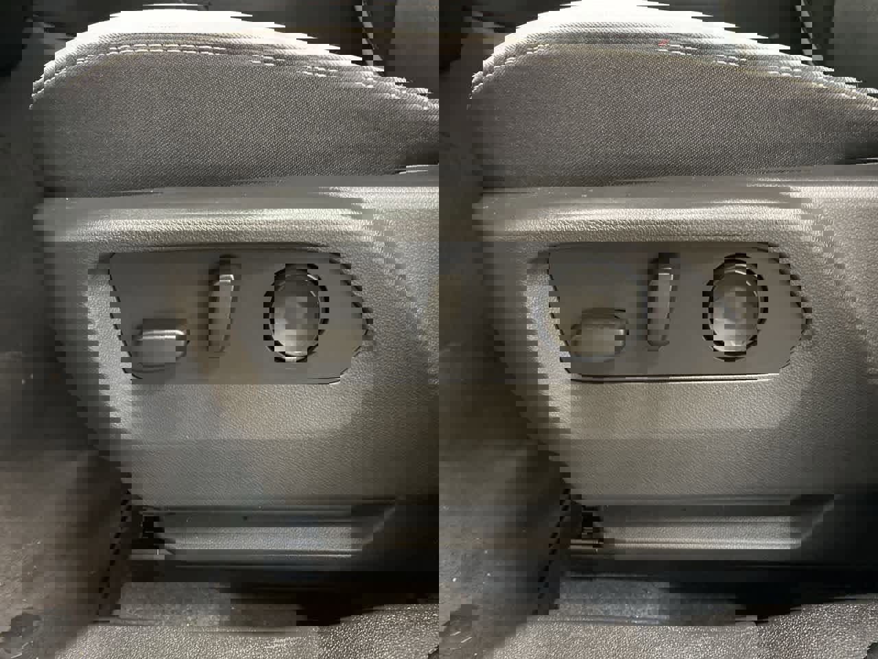 Used 2025 Buick Envision Sport Touring image 15