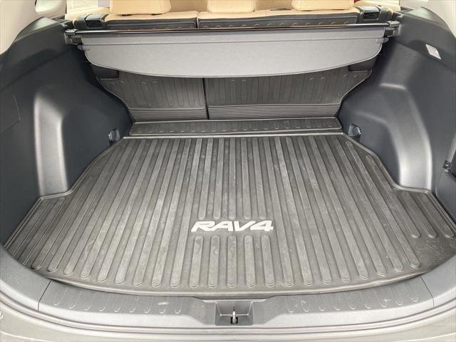 Certified 2019 Toyota RAV4 LE w/ All Weather Liner Package image 23