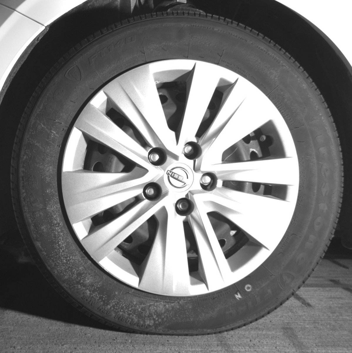Used 2025 Nissan Sentra S FWD image 12