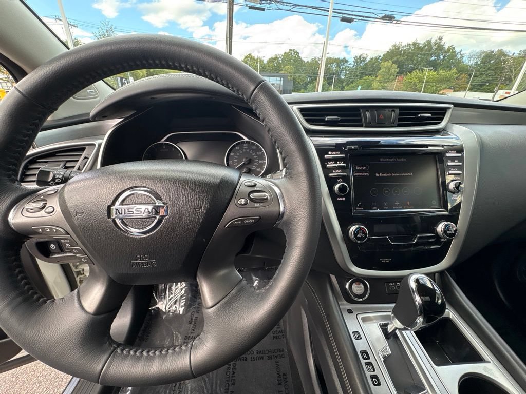 Used 2020 Nissan Murano SL w/ Moonroof Package AWD/4WD image 13