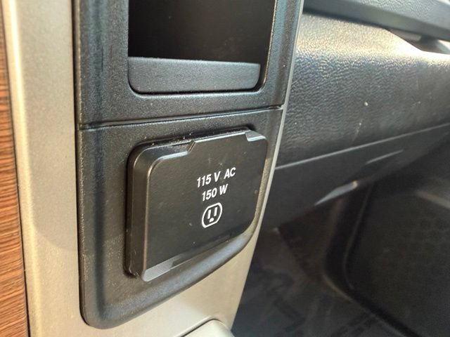 Used 2015 RAM 2500 Laramie w/ Convenience Group AWD/4WD image 27