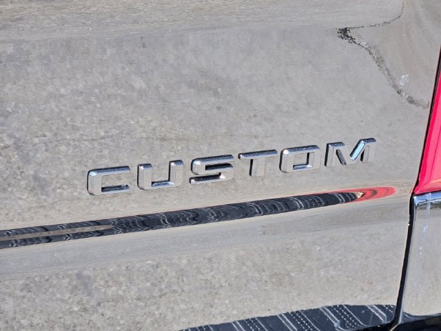 New 2026 Chevrolet Silverado 1500 Custom w/ LPO, Dark Essentials Package RWD image 9