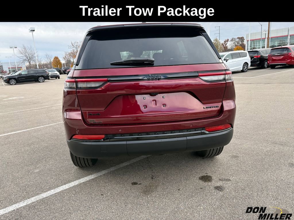 New 2025 Jeep Grand Cherokee Limited w/ Black Appearance Package image 6