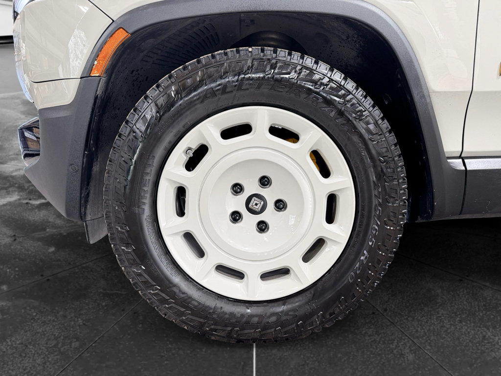 Used 2025 Rivian R1T Adventure Tri AWD/4WD image 30