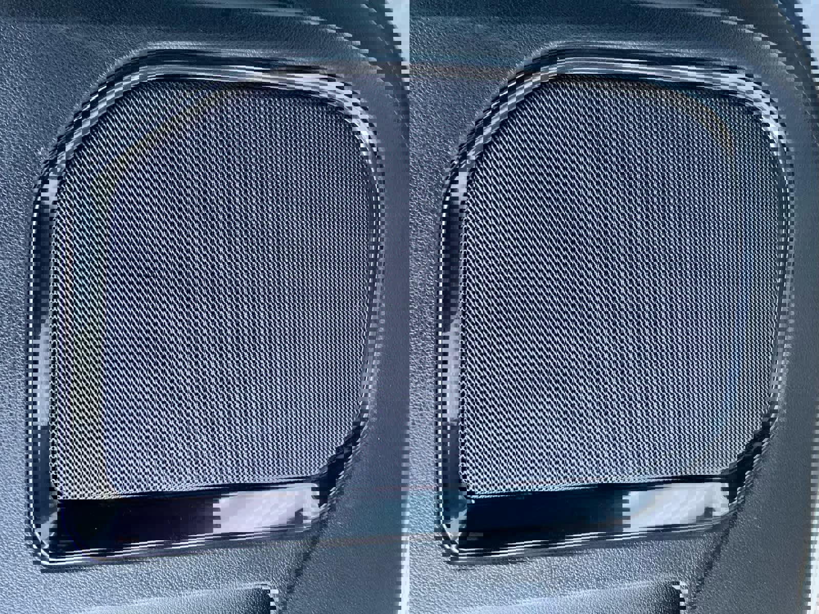 Used 2024 GMC Sierra 1500 AT4 w/ Technology Package image 63