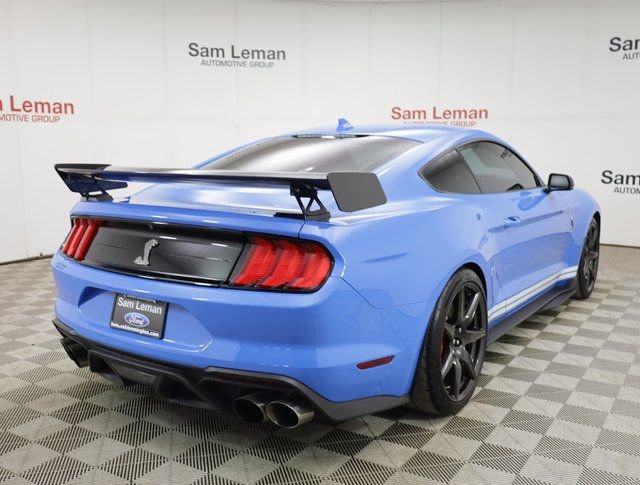 Used 2022 Ford Mustang Shelby GT500 w/ Carbon Fiber Track Pack image 22