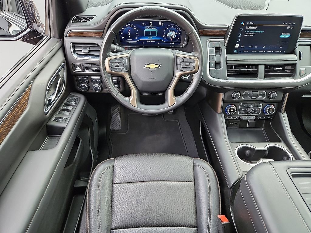 Used 2022 Chevrolet Tahoe High Country w/ Premium Package image 13