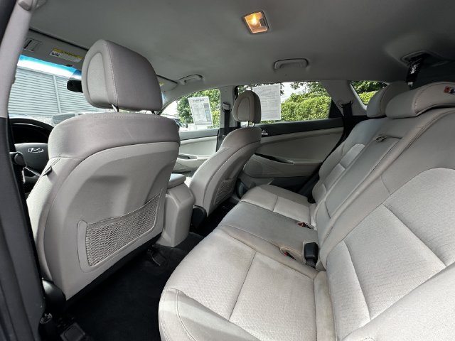 Used 2016 Hyundai Tucson SE w/ Option Group 02 AWD/4WD image 18