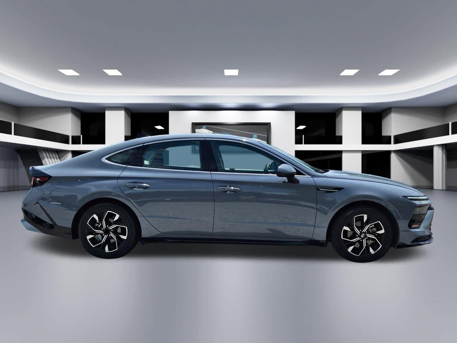 Used 2024 Hyundai Sonata SEL FWD image 7