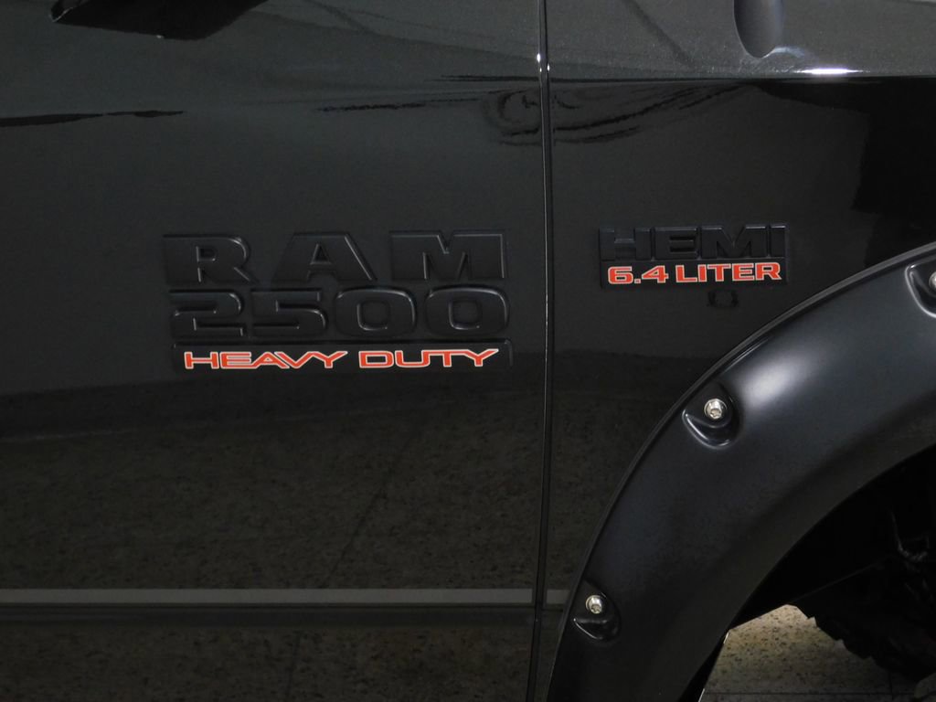 Used 2018 RAM 2500 Power Wagon w/ Leather & Luxury Group AWD/4WD image 12