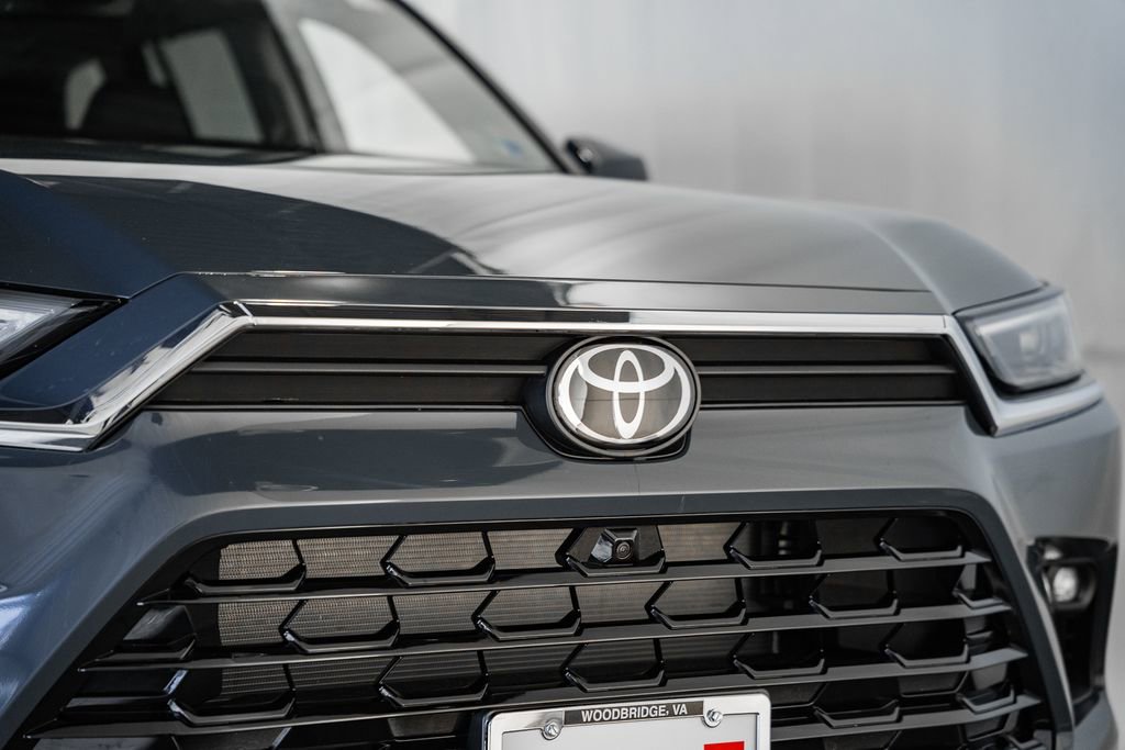 New 2026 Toyota Grand Highlander Limited image 12