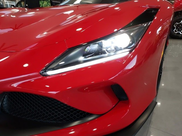 Used 2021 Ferrari F8 Tributo image 20