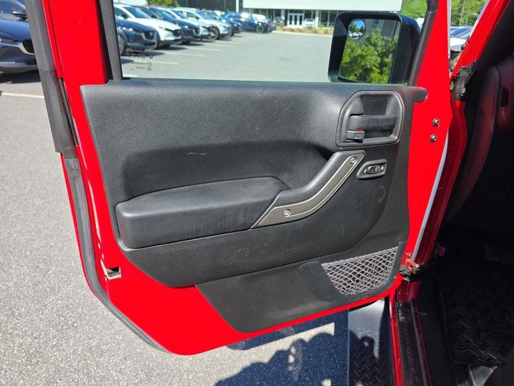 Used 2016 Jeep Wrangler Sport w/ Quick Order Package 24S AWD/4WD image 14