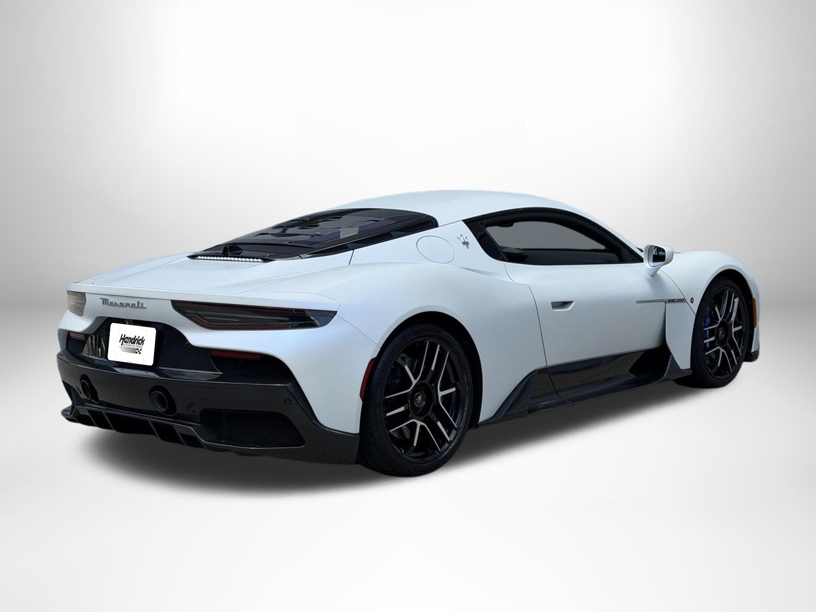 Used 2022 Maserati MC20 Coupe RWD image 3