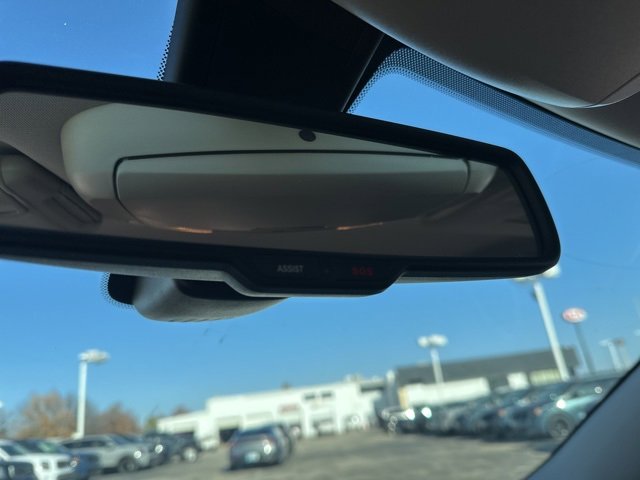 Used 2018 Chrysler 300 Touring L image 10