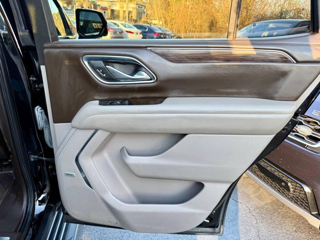 Used 2021 Chevrolet Tahoe LT w/ LT Signature Plus Package image 29