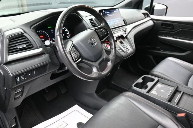 Used 2025 Honda Odyssey Sport-L image 14