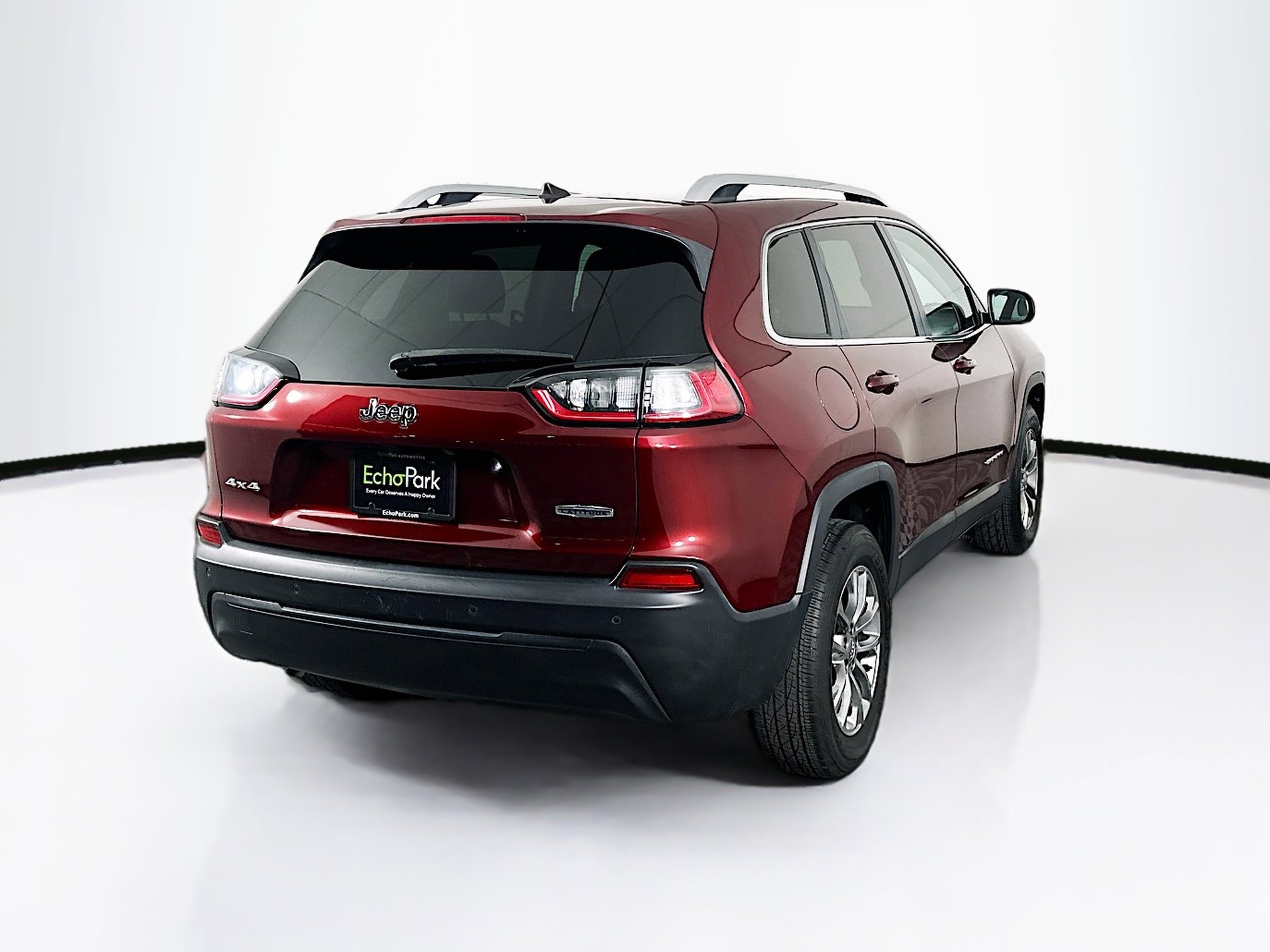 Used 2019 Jeep Cherokee Latitude Plus w/ Comfort/Convenience Group image 9