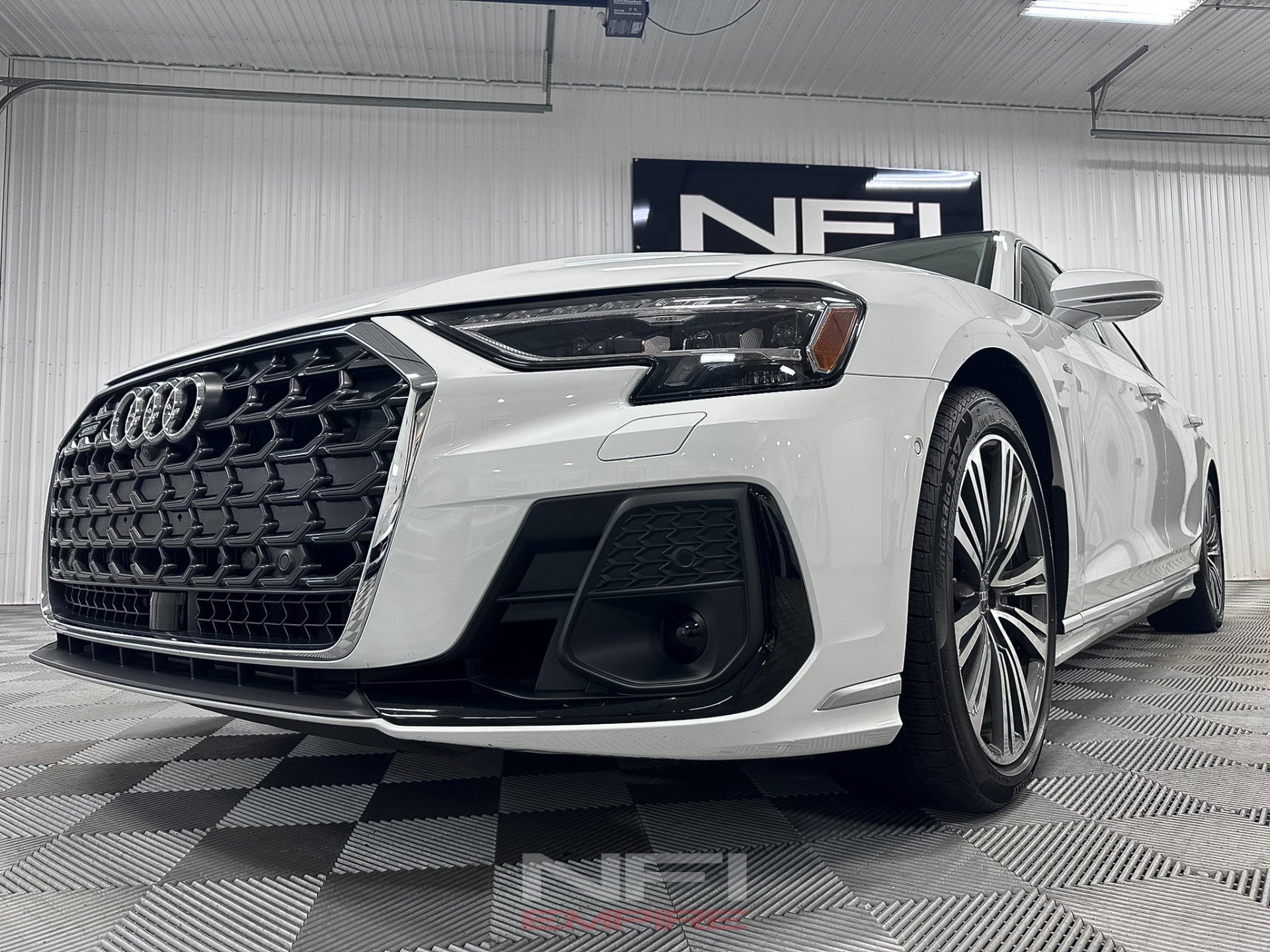 Used 2024 Audi A8 L 3.0T image 13