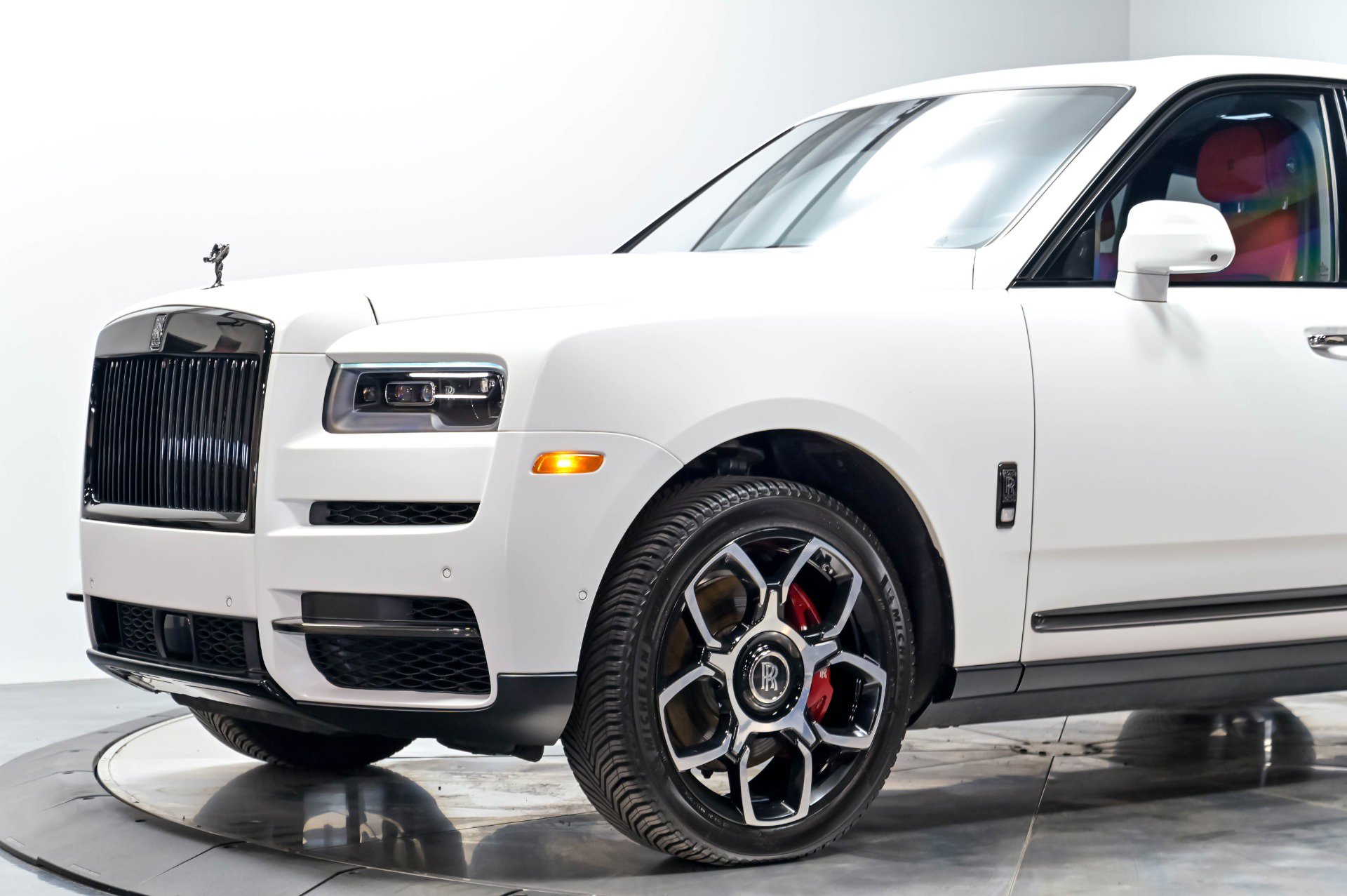 Used 2021 Rolls-Royce Cullinan Black Badge AWD/4WD image 5