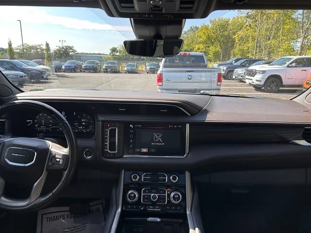 Used 2023 GMC Yukon Denali w/ Denali Reserve Package AWD/4WD image 29