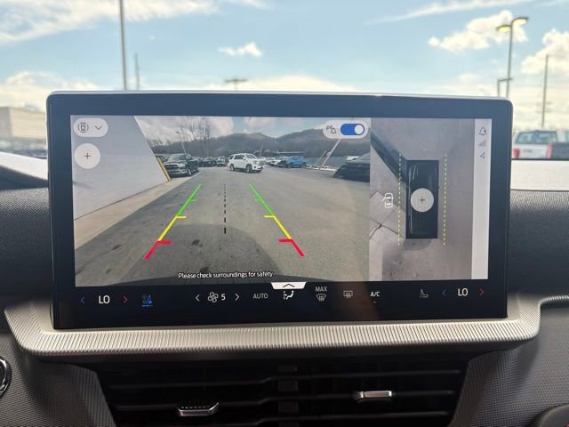 Used 2025 Ford Explorer ST image 5