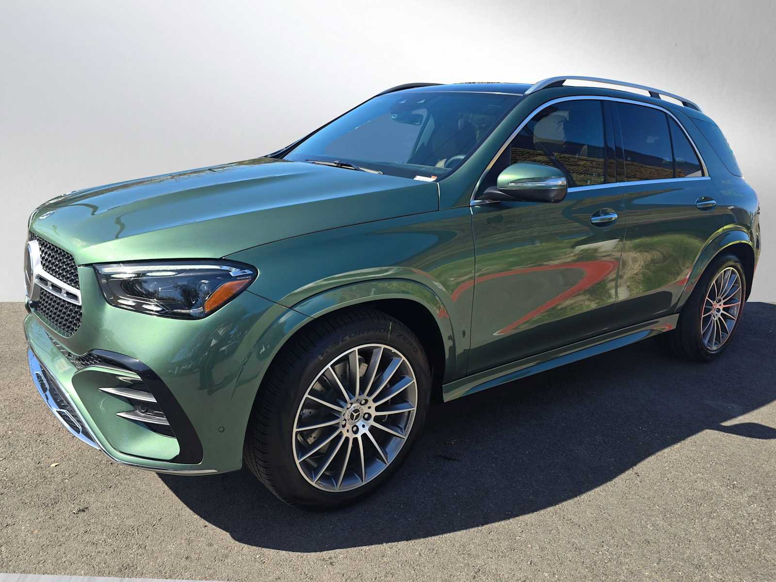 New 2026 Mercedes-Benz GLE 580 4MATIC image 7